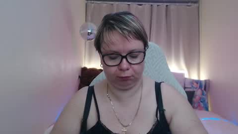 bonnnyboobsy online show from May 27, 1:57 am