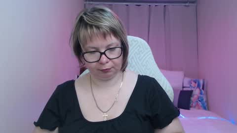 bonnnyboobsy online show from May 29, 7:01 pm