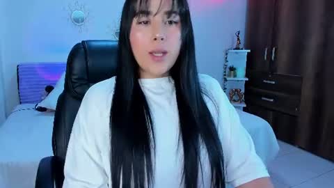 sofia  online show from June 19, 2:38 am