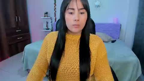 Snapshot of bonny_greylm chatting on June 27, 2:27 am sofia online show from June 27, 2:27 am