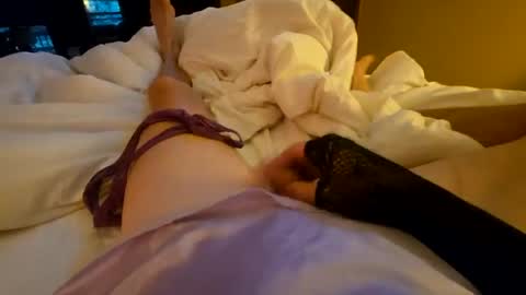 Snapshot of bono0155 chatting on June 23, 10:02 am silky sissy sarah online show from June 23, 10:02 am