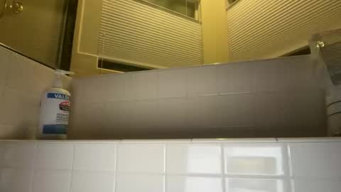 Snapshot of bonoanal chatting on November 30, 7:56 am bonoanal online show from November 30, 7:56 am