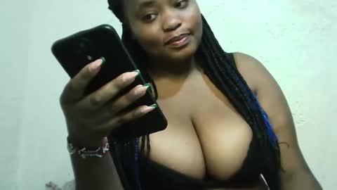 Snapshot of boobvherry chatting on December 21, 4:52 am boobvherry online show from December 21, 4:52 am