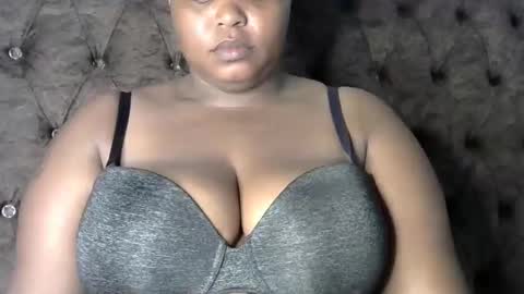 Snapshot of boobvherry chatting on April 4, 1:41 pm boobvherry online show from April 4, 1:41 pm