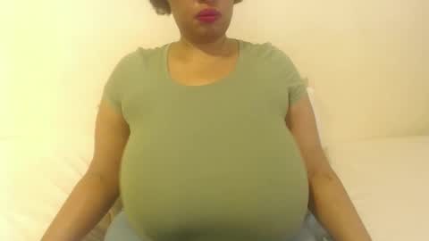 boobyqueen online show from September 21, 5:20 am