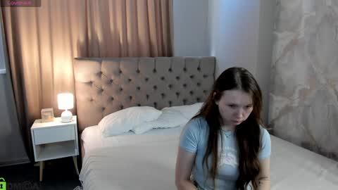 Milena online show from May 22, 3:46 am