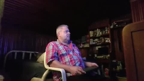 Booshwa online show from October 16, 4:08 pm