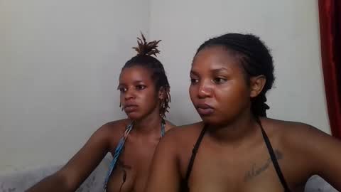 bootie_caramel online show from April 26, 11:08 am