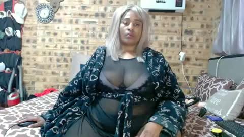 bootytwerkxxx online show from June 30, 12:39 pm
