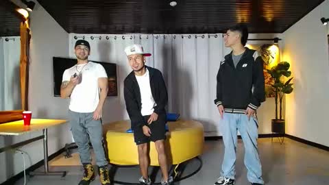 boranget online show from May 3, 11:38 am