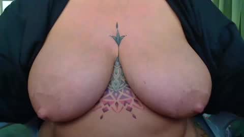 BoredCountryGirl online show from July 1, 7:54 am