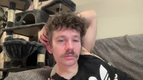 boredidiotadd online show from February 24, 11:36 pm