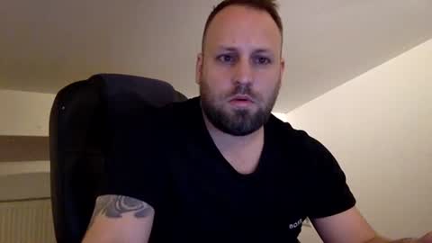 Snapshot of boris566693 chatting on July 17, 10:14 pm hugo online show from July 17, 10:14 pm