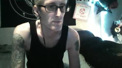 Snapshot of borisprice chatting on January 9, 8:55 am Boris Price online show from January 9, 8:55 am