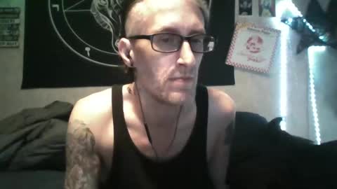 Snapshot of borisprice chatting on February 9, 6:01 am Boris Price online show from February 9, 6:01 am