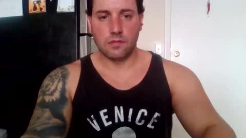 Snapshot of bosslife505050 chatting on February 13, 7:52 pm The Italian Boss  online show from February 13, 7:52 pm