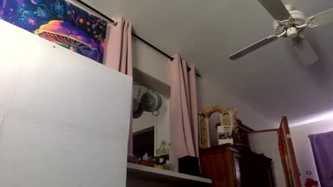 Bottomboo7 online show from January 4, 3:39 pm