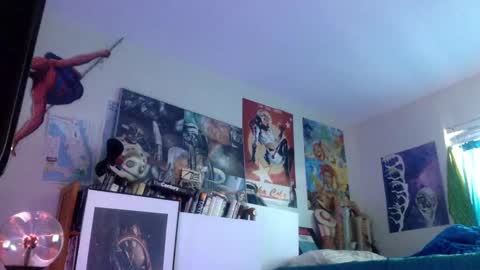 Bottomboo7 online show from September 11, 12:05 pm