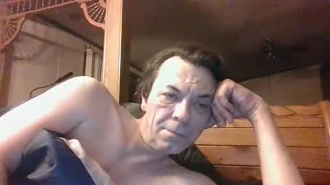 Snapshot of bottomcdforoldersc chatting on March 24, 9:47 am James online show from March 24, 9:47 am
