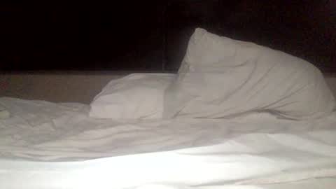 Snapshot of bottomslut1111 chatting on September 18, 12:40 pm bottomslut1111 online show from September 18, 12:40 pm