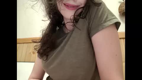 Bouncy Queen Majesty online show from March 11, 7:31 pm