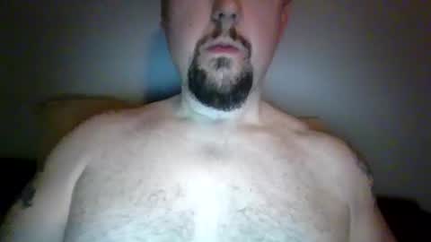 bowtieguy84 online show from February 15, 11:41 am