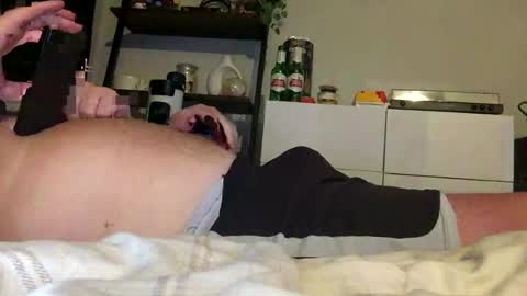 Snapshot of boxerbro123 chatting on July 24, 11:47 pm boxerbro123 online show from July 24, 11:47 pm