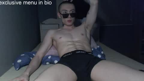 boxman556990 online show from May 19, 6:14 pm