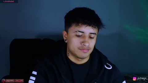 boy_nauthy online show from November 7, 3:45 pm