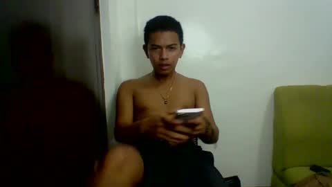 Snapshot of boyax16 chatting on December 8, 7:00 pm boyax16 online show from December 8, 7:00 pm