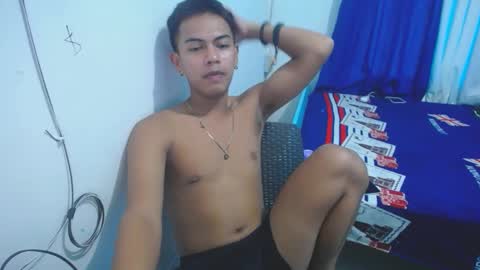 Snapshot of boyax16 chatting on December 28, 8:26 am boyax16 online show from December 28, 8:26 am