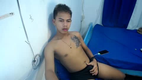 Snapshot of boyax16 chatting on January 19, 4:36 pm boyax16 online show from January 19, 4:36 pm