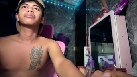 Snapshot of boyax16 chatting on November 20, 4:51 pm boyax16 online show from November 20, 4:51 pm