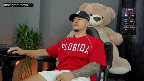 boyc02_ online show from February 25, 11:30 am