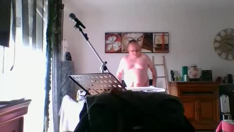 Snapshot of boycow915762 chatting on September 12, 2:17 pm boycow915762 online show from September 12, 2:17 pm