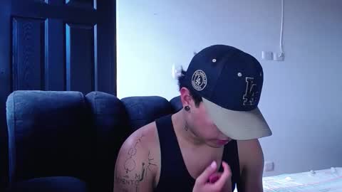 Snapshot of boylatin_777 chatting on January 18, 8:56 pm miguel online show from January 18, 8:56 pm