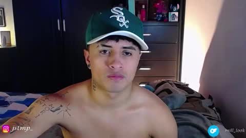 Snapshot of boylatin_777 chatting on March 2, 11:00 pm miguel online show from March 2, 11:00 pm