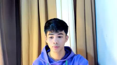 HI IM JAMES DONT FORGET GIVE ME THUMBS UP AND JOIN TO MY FANCLUB online show from March 10, 5:45 am