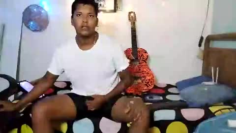 Snapshot of boysex1124 chatting on January 22, 11:23 am andrew online show from January 22, 11:23 am