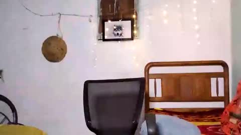 Snapshot of boysex1124 chatting on February 16, 3:15 am andrew online show from February 16, 3:15 am