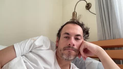 boytoyhh online show from November 7, 8:14 am