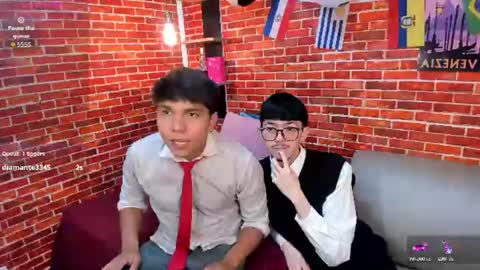 Snapshot of boysnextdoor_ chatting on June 25, 12:31 pm boysnextdoor_ online show from June 25, 12:31 pm