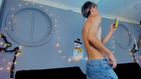 Paul and Max online show from December 5, 10:01 pm