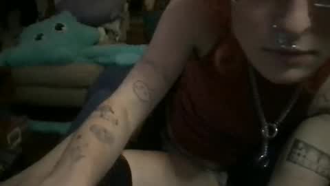 boywithbug online show from January 20, 11:54 pm