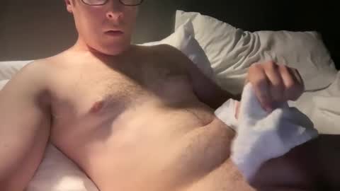 Snapshot of br4d482 chatting on October 2, 1:18 pm Brad online show from October 2, 1:18 pm