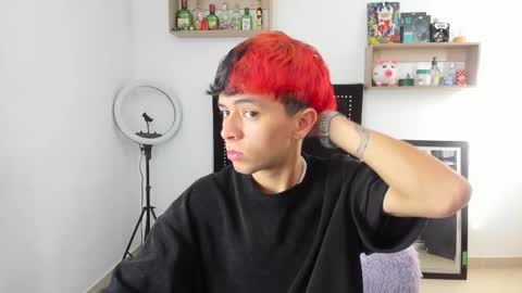 brad_thomson online show from December 1, 1:05 pm