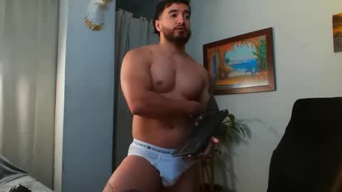 Bradley Martinez online show from March 19, 10:58 pm