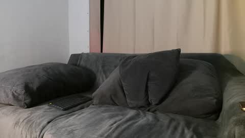 Snapshot of bradley_martinez chatting on May 20, 12:50 am Bradley Martinez online show from May 20, 12:50 am