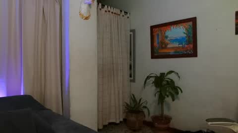 Snapshot of bradley_martinez chatting on June 22, 3:25 am Bradley Martinez online show from June 22, 3:25 am