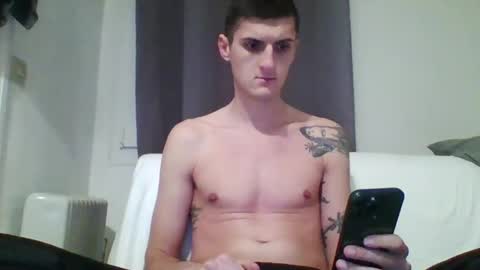 Bradly online show from December 3, 6:17 pm